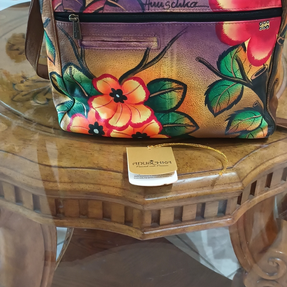 Anuschka Leather Bird And Tiger Cat In Floral Handbag - Picture 3 of 8